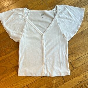 BNWOT Gap Flutter Sleeve Tee